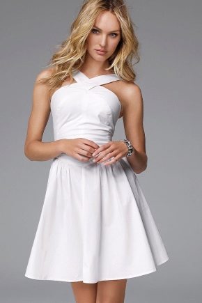 Korte witte jurk - universeel model