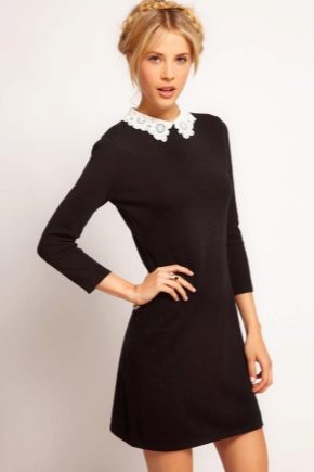 Zwarte jurk met een witte kraag - de personificatie van bescheidenheid en stijl