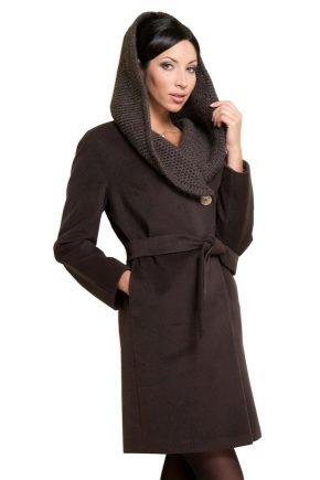 Дамско плетено палто