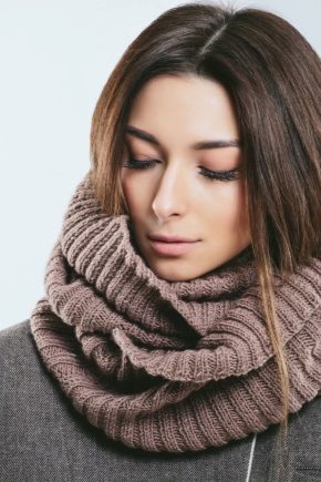 How to tie a scarf-LIC?