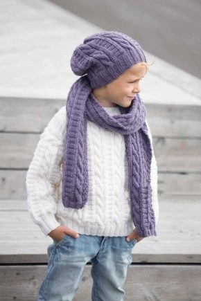 Beautiful and fashionable scarf for a boy