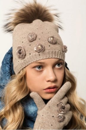 Zimní čepice pro dívky