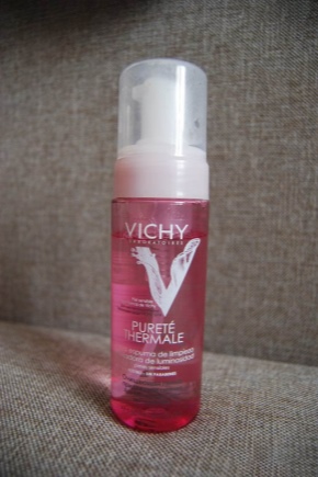 Facial wash Vichy