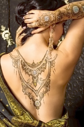 Henna Backstroke vzory