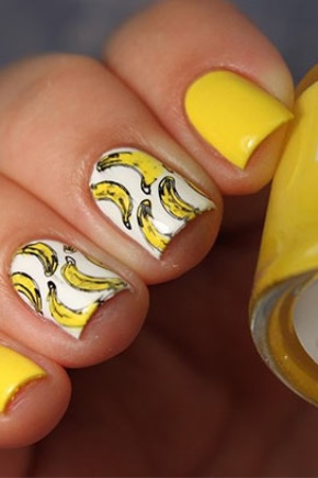 Manicure met bananen