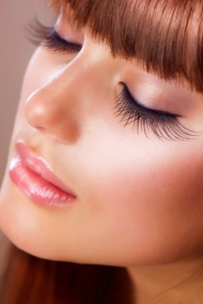 The tool for the growth of eyelashes