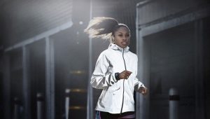 Fényvisszaverő kabát Nike, Supreme - egy új szó az ifjúsági divatban