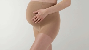 Punčochové kalhotky a punčochy pro těhotné ženy
