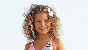 Children's swimwear for girls: for the pool and the beach