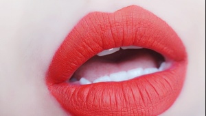 Anastasia Beverly Hills lipstick