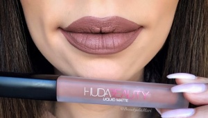 HudaBeauty Lipstick