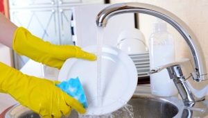 איך לשטוף את הכלים לזרוח?