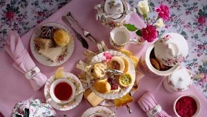 Mesa de té: características de servicio
