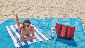 Beach mats: variety and choice
