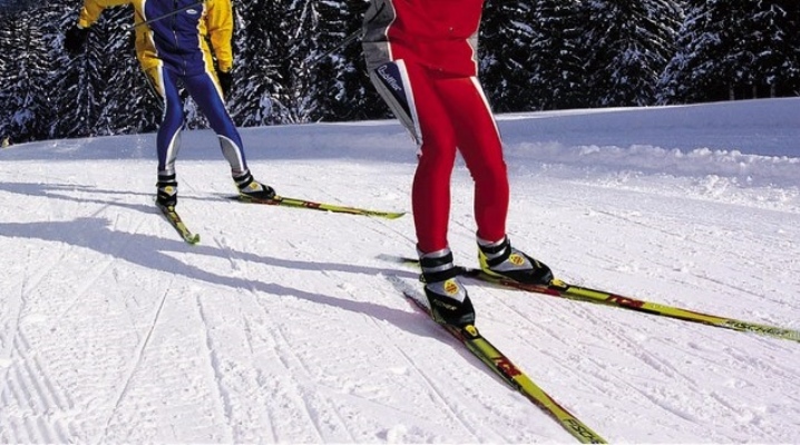 כיצד לבחור מגפי סקי להחלקה?