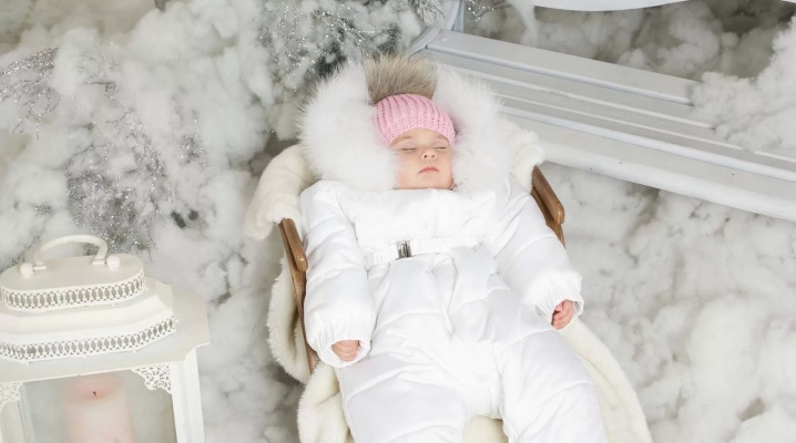 Zimní oblečení pro novorozence
