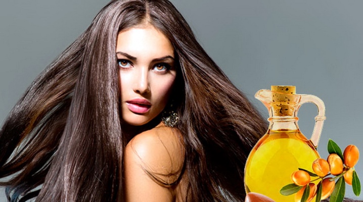 El uso del aceite de argán para el cabello.