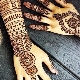 Dessins au henné à la main