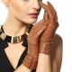 Raccomandazioni per la cura dei guanti in pelle
